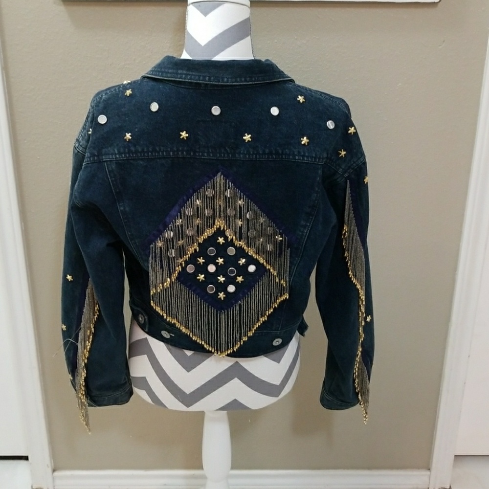 Jacket - Picture 2 of 8